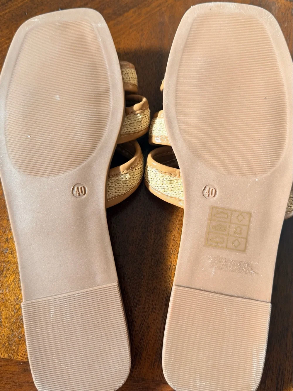 Italian Genuine Leather Raffia Sandals – Size 40